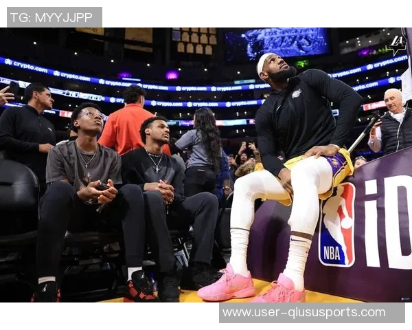 詹姆斯谈布朗尼独立生活亲子交流减少感慨万千 詹姆斯谈布朗尼独立生活亲子交流减少感慨万千