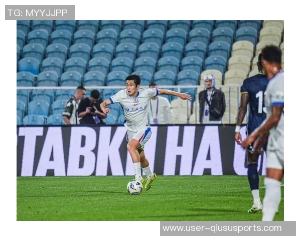 拉斐尔拉唐正式签约上海申花足球俱乐部开启新征程